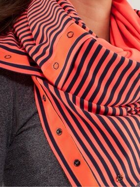 Lululemon Vinyasa Scarf Infinity Snap Wrap Striped Blue Orange